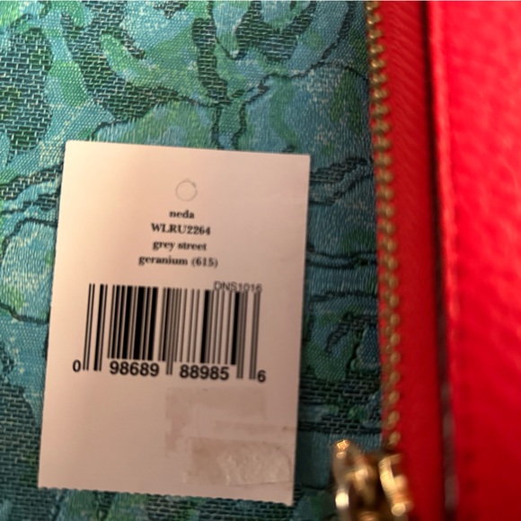 Kate Spade Grey Street Geranium Wallet - Picture 2 of 10